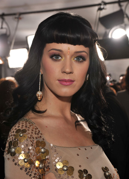 Katy Perry wearing Djihan