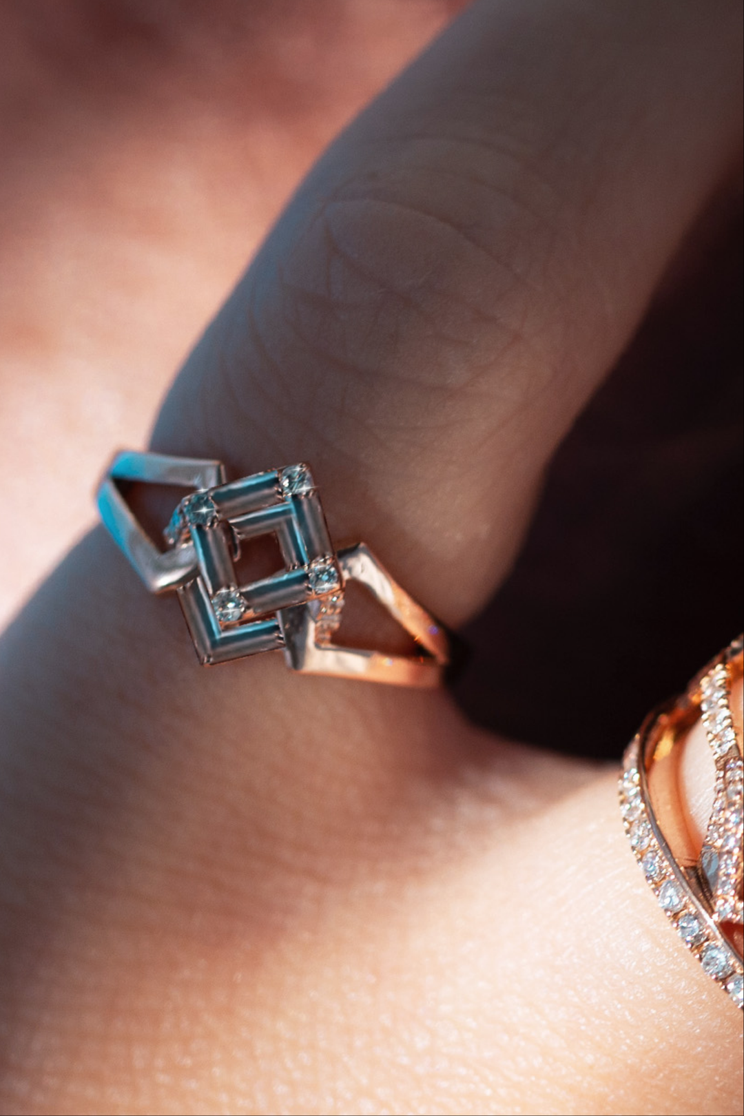 Cube Mirage Icon Pinky Ring Accent 18K Rose Gold