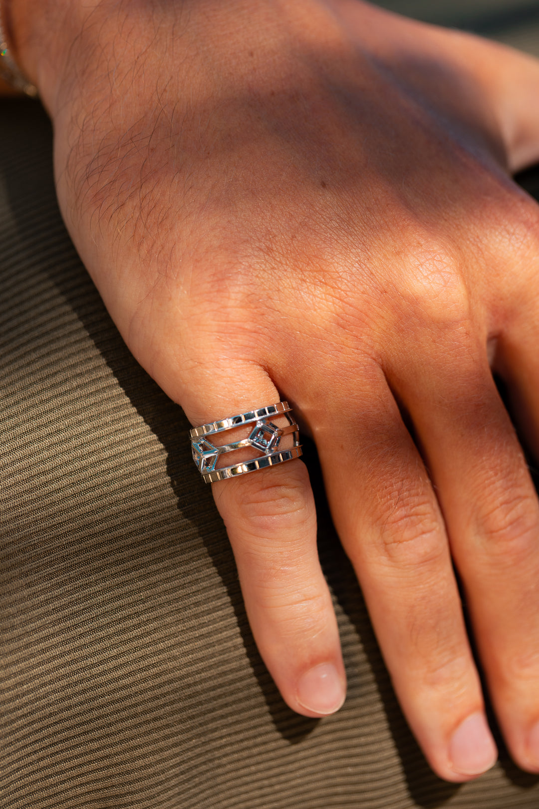 Cube Mirage Eternal Ring Accent 18K White Gold