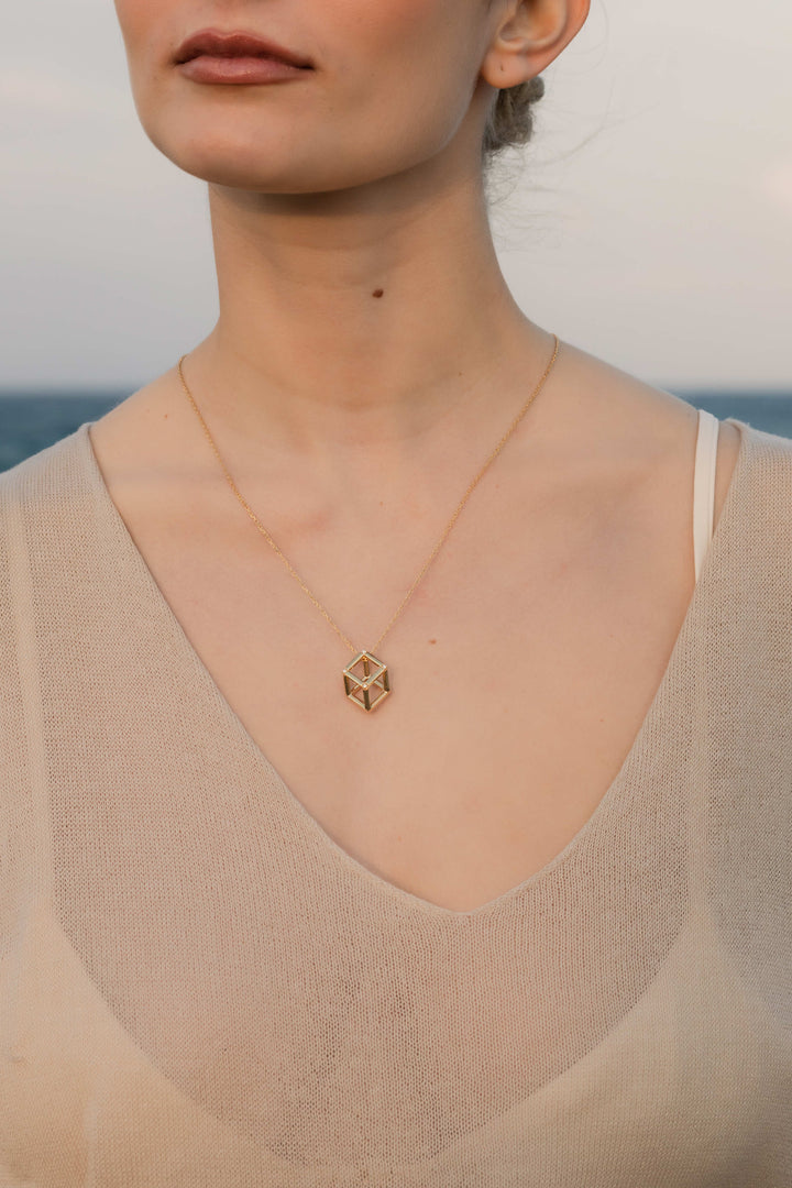 Cube Mirage Icon Pendant Necklace - Accent (18k Yellow Gold)
